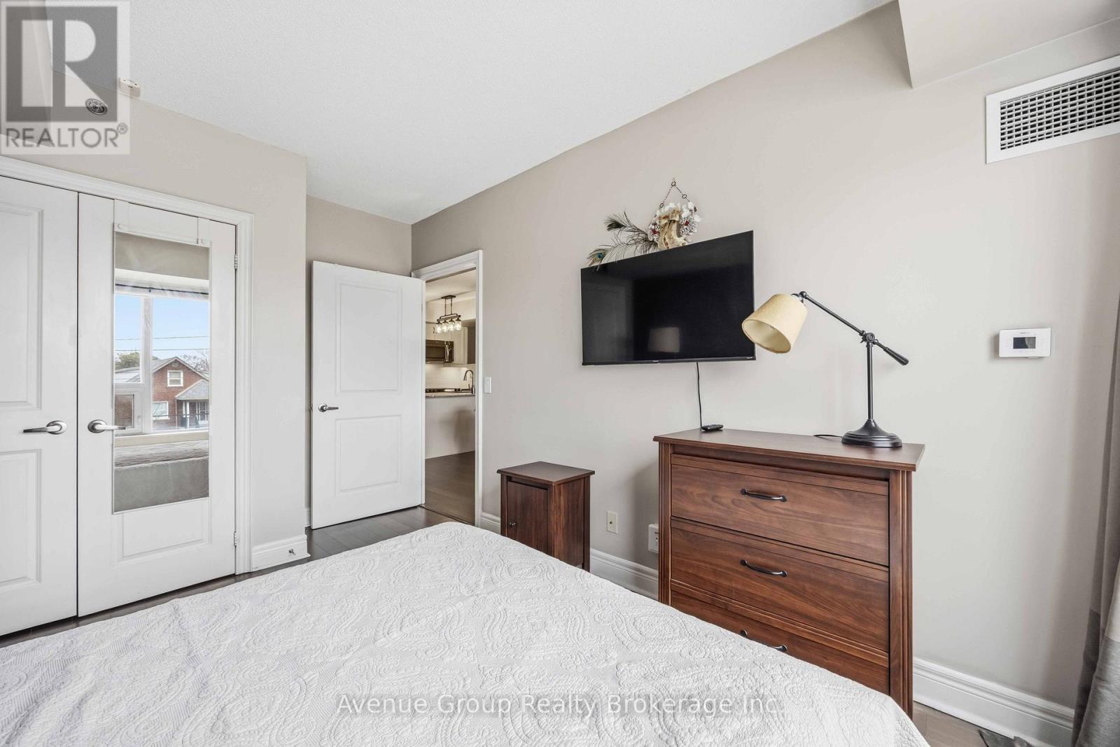 230 - 701 Sheppard Avenue W, Toronto, Ontario  M3H 0B2 - Photo 22 - C12957988