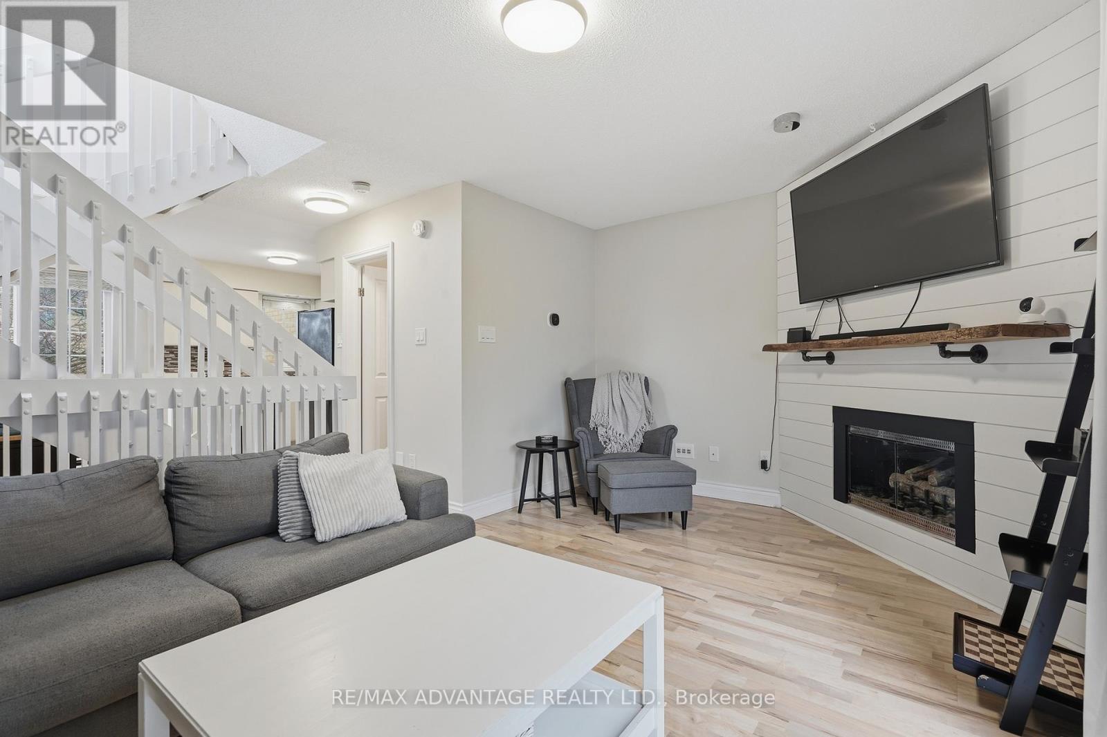 1 - 1399 Commissioners Road W, London South, Ontario  N6K 4G9 - Photo 11 - X12957974