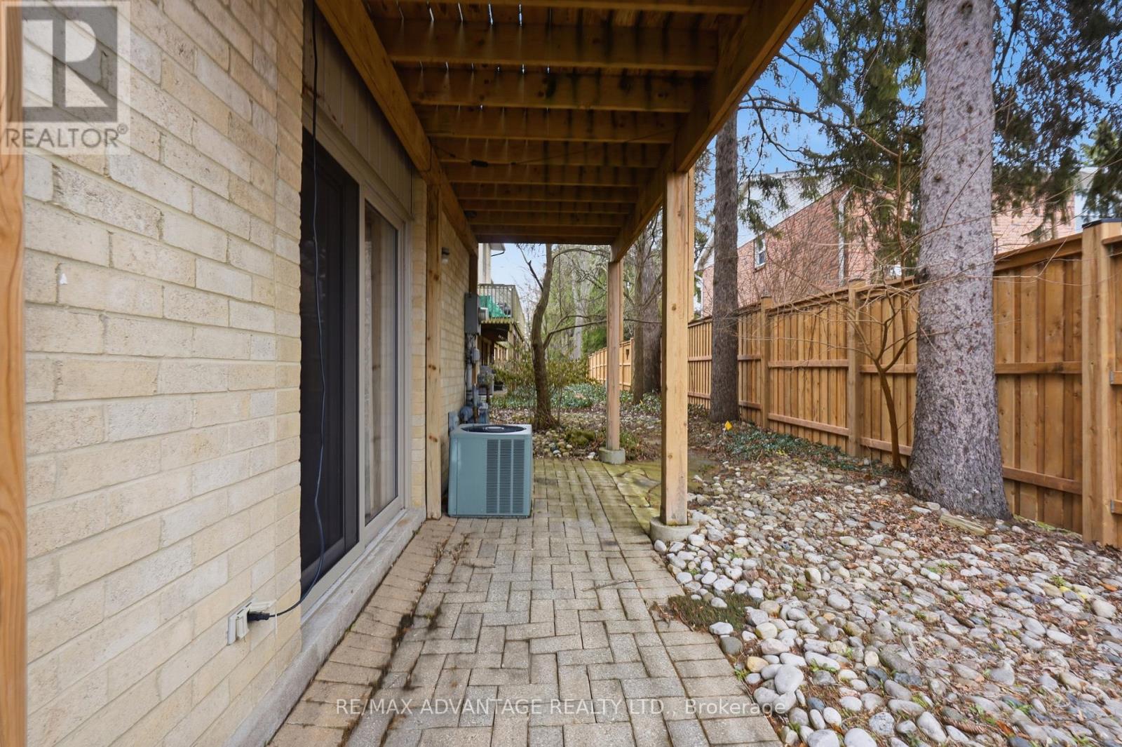 1 - 1399 Commissioners Road W, London South, Ontario  N6K 4G9 - Photo 30 - X12957974