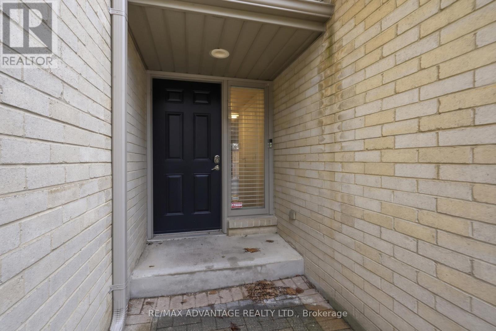 1 - 1399 Commissioners Road W, London South, Ontario  N6K 4G9 - Photo 4 - X12957974