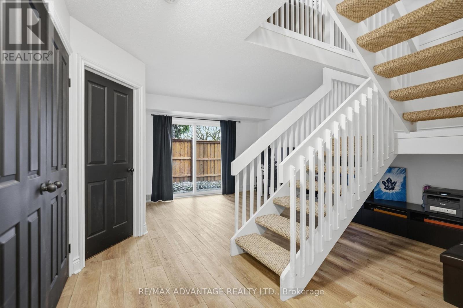 1 - 1399 Commissioners Road W, London South, Ontario  N6K 4G9 - Photo 6 - X12957974