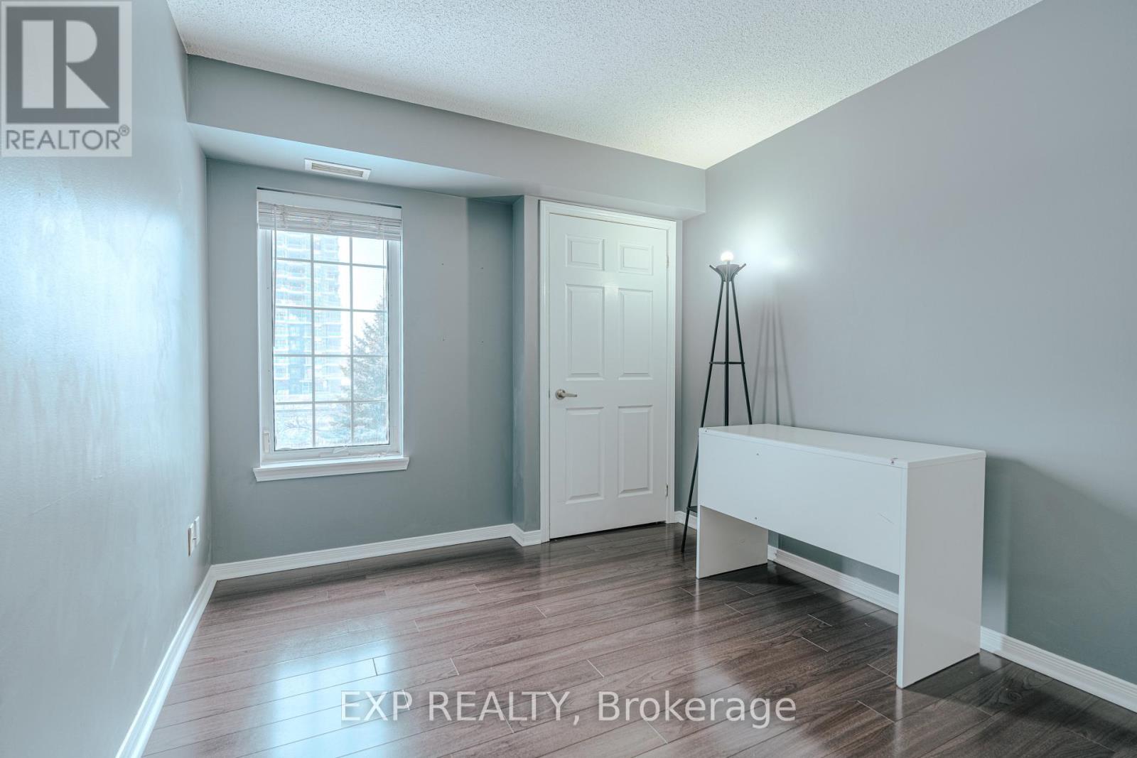 307 - 90 Aspen Springs Drive, Clarington, Ontario  L1C 5N4 - Photo 13 - E12957954