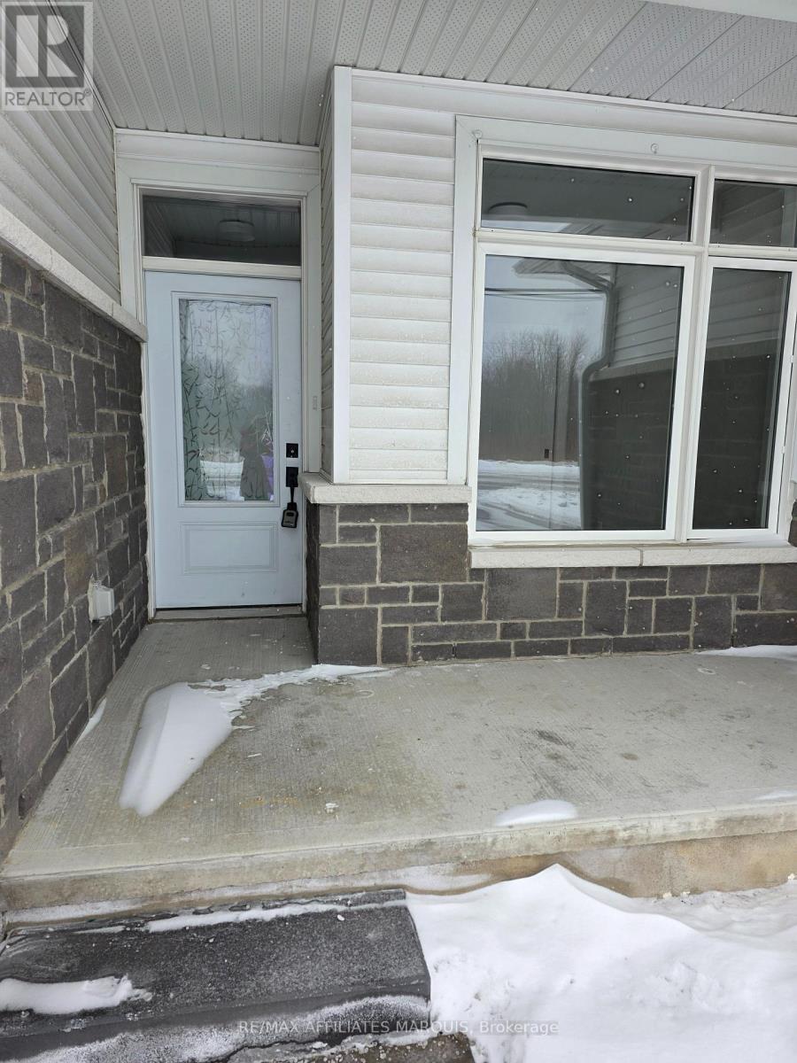 59 Ferrara Drive, Smiths Falls, Ontario  K7A 0A2 - Photo 2 - X12957978