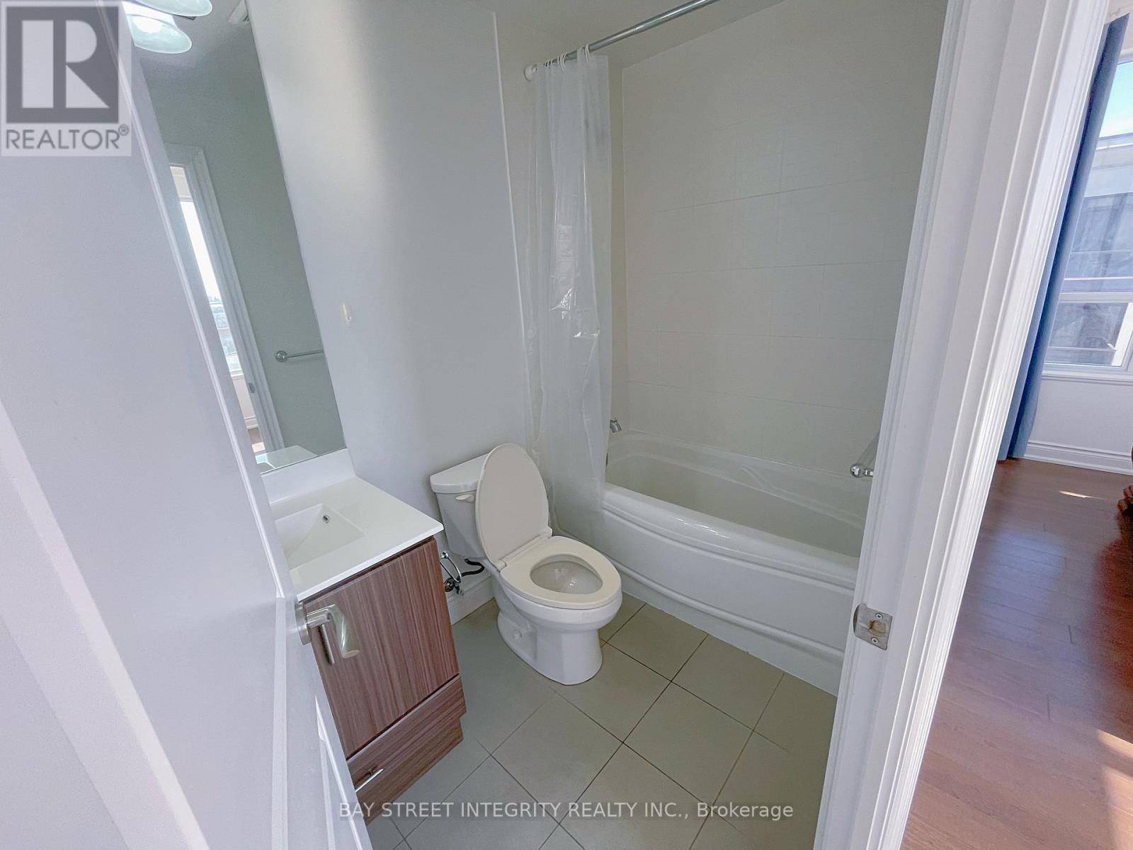 1205 - 89 South Town Centre Boulevard, Markham, Ontario  L6G 0E8 - Photo 6 - N12957968