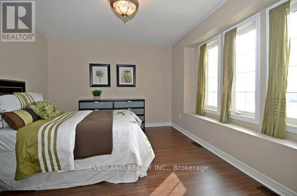 1bdr119 Alamo Heights Drive, Richmond Hill, Ontario  L4S 2W6 - Photo 3 - N12957984