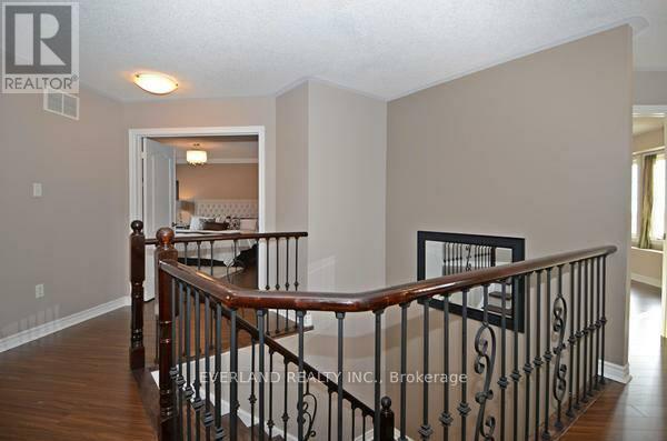 1bdr119 Alamo Heights Drive, Richmond Hill, Ontario  L4S 2W6 - Photo 4 - N12957984