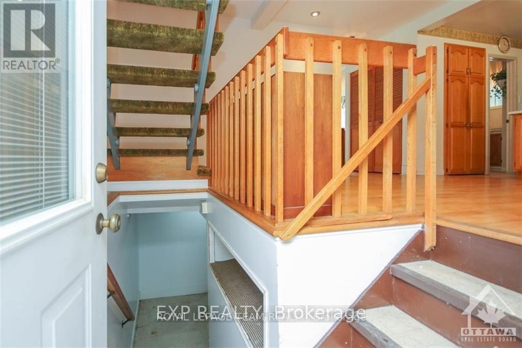 104 Presland Road W, Ottawa, Ontario  K1K 2C3 - Photo 15 - X12957986