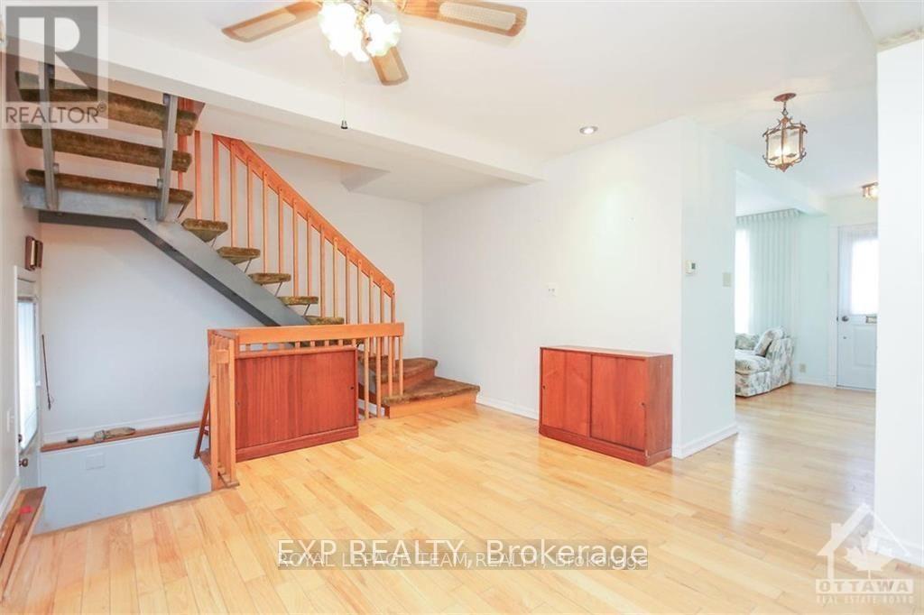 104 Presland Road W, Ottawa, Ontario  K1K 2C3 - Photo 8 - X12957986