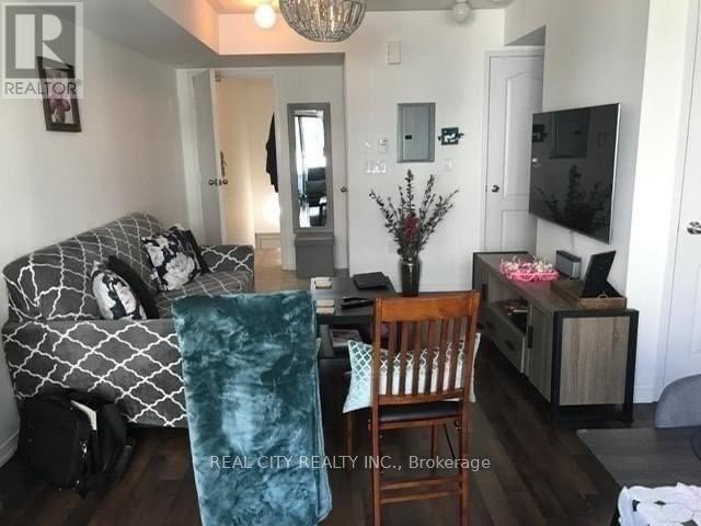 514 - 142 Widdicombe Hill Boulevard, Toronto, Ontario M9R 0A9 - Photo 3 - W12957952