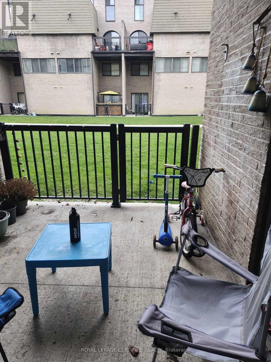 112 - 2095 Roche Court, Mississauga, Ontario  L5K 2C8 - Photo 25 - W12957958