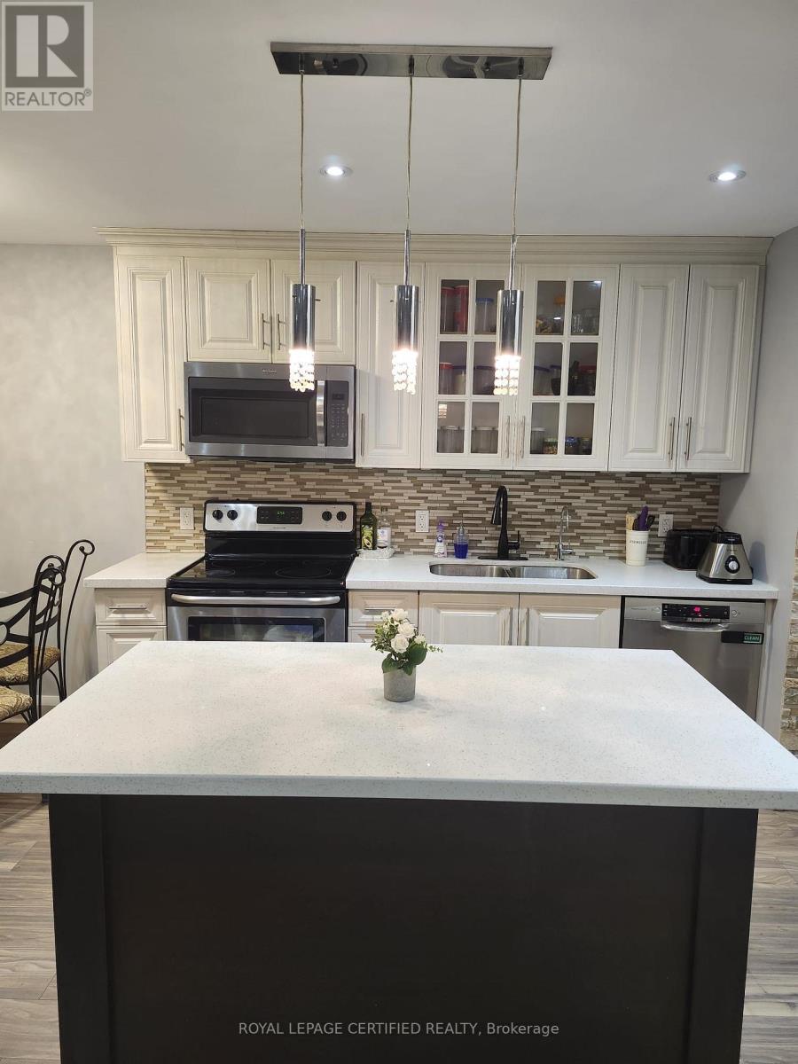 112 - 2095 Roche Court, Mississauga, Ontario  L5K 2C8 - Photo 8 - W12957958