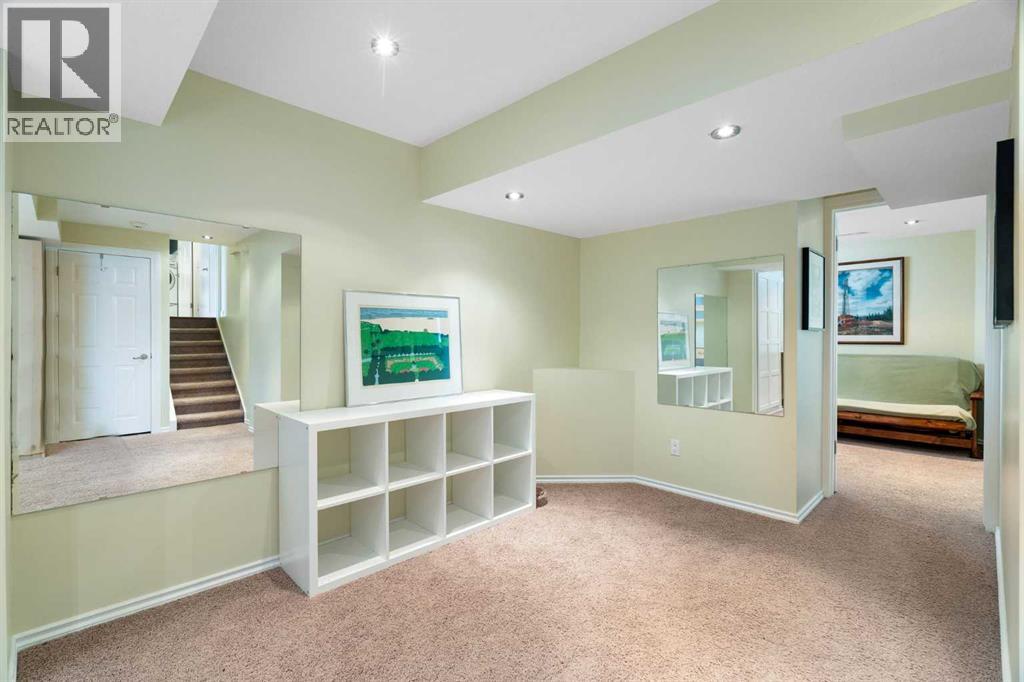 230 Signal Hill Place Sw, Calgary, Alberta  T3H 2M4 - Photo 38 - A2297692