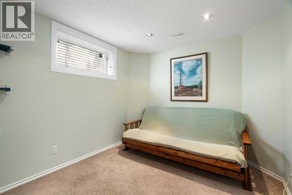 230 Signal Hill Place Sw, Calgary, Alberta  T3H 2M4 - Photo 39 - A2297692