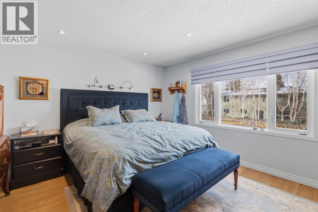 352 Oakside Circle SW, Calgary, Alberta  T2V 4K4 - Photo 21 - A2297272