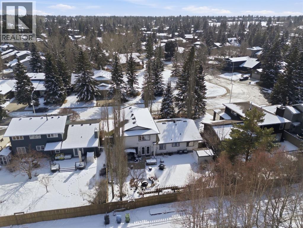 352 Oakside Circle SW, Calgary, Alberta  T2V 4K4 - Photo 45 - A2297272