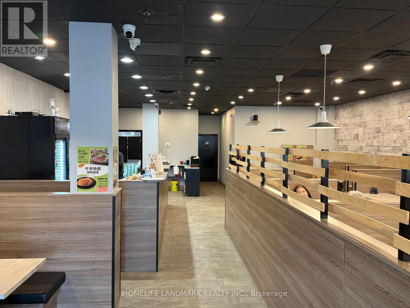 16775 Yonge Street, Newmarket, Ontario  L3Y 8J4 - Photo 6 - N12948710