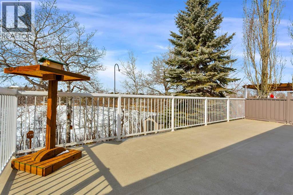 20 Lakes Close, Lacombe, Alberta  T4L 1S4 - Photo 43 - A2298329