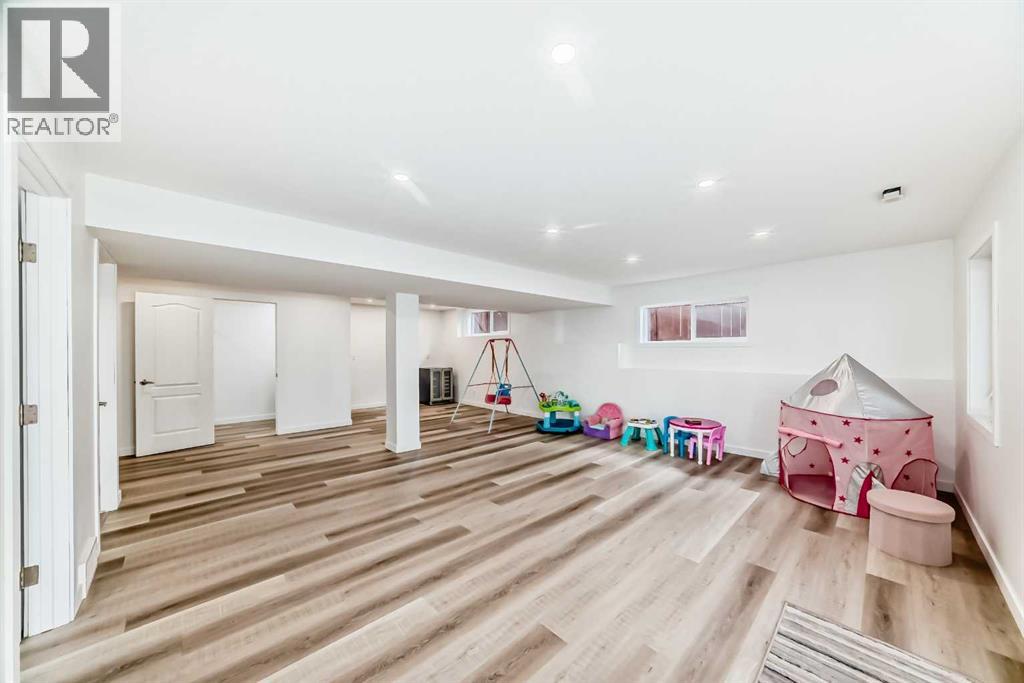 148 Hawkmere Way, Chestermere, Alberta  T1X 0C8 - Photo 40 - A2294598