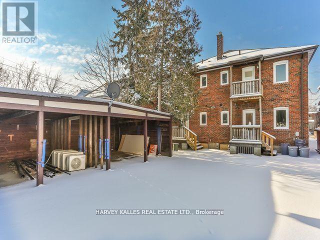 Upper - 987 Avenue Road, Toronto, Ontario M5P 2K9 - Photo 16 - C12957998