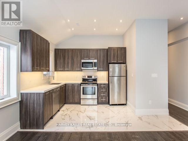 Upper - 987 Avenue Road, Toronto, Ontario M5P 2K9 - Photo 9 - C12957998