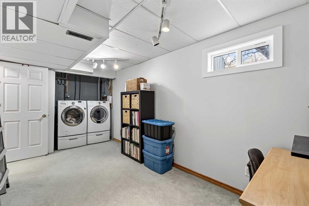 72 Glenbrook Villas SW, Calgary, Alberta  T3E 7E8 - Photo 30 - A2282657