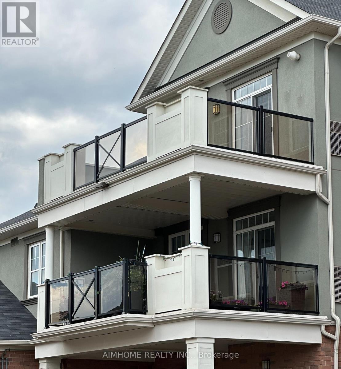 304 - 276 GATWICK DRIVE, Oakville, Ontario