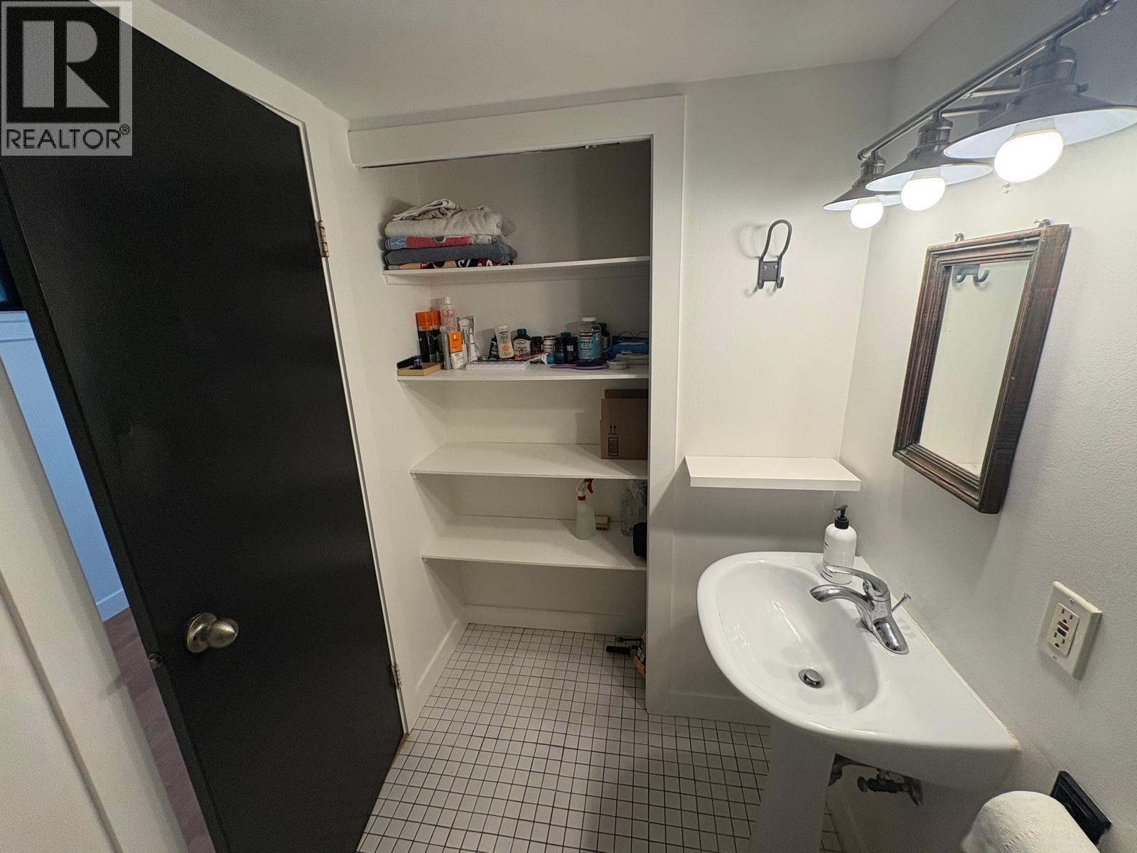 784 Millbank, Vancouver, British Columbia  V5Z 3Z3 - Photo 17 - R3102275