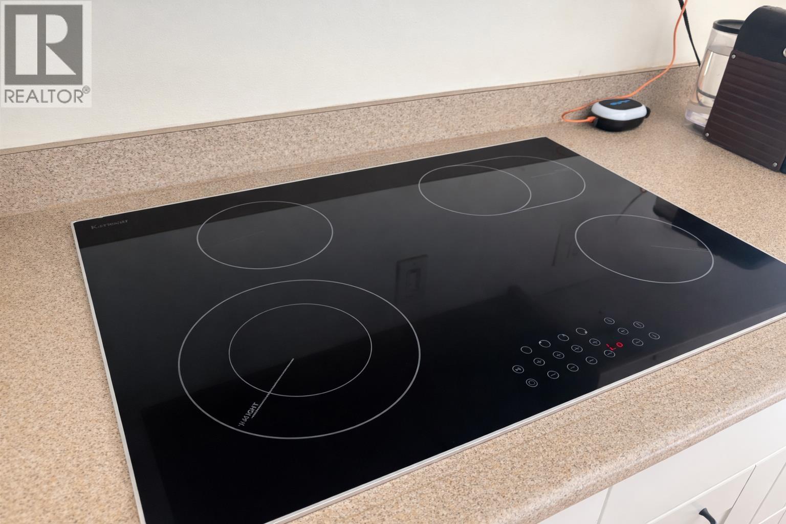 784 Millbank, Vancouver, British Columbia  V5Z 3Z3 - Photo 11 - R3102275