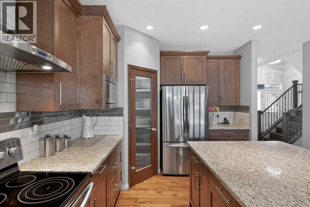 24 Legacy Landing, Calgary, Alberta  T2X 2E5 - Photo 7 - A2294931