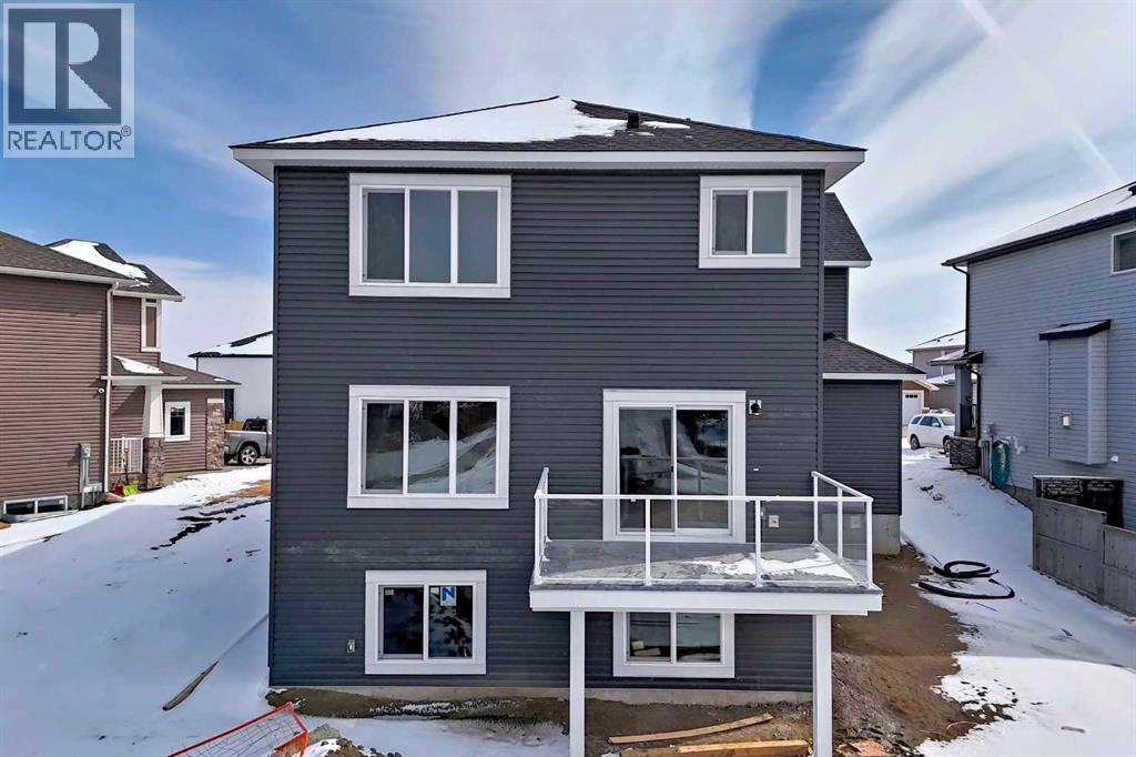 69 Lakes Estates Circle, Strathmore, Alberta  T1P 0B7 - Photo 2 - A2299104