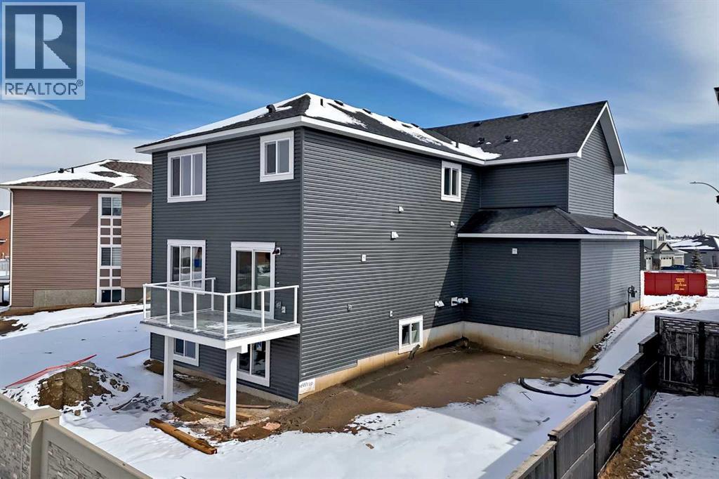 69 Lakes Estates Circle, Strathmore, Alberta  T1P 0B7 - Photo 4 - A2299104