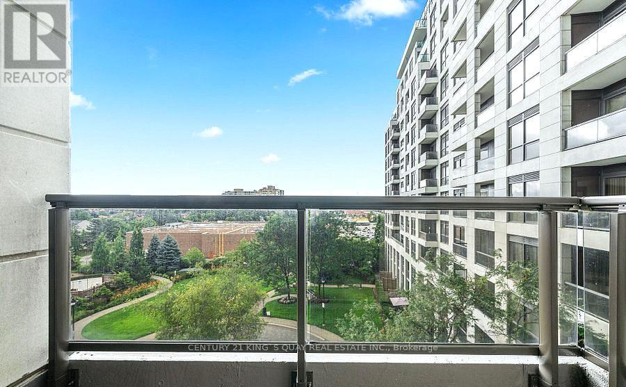 512 - 18 Harding Boulevard, Richmond Hill, Ontario  L4C 0T3 - Photo 11 - N12956950