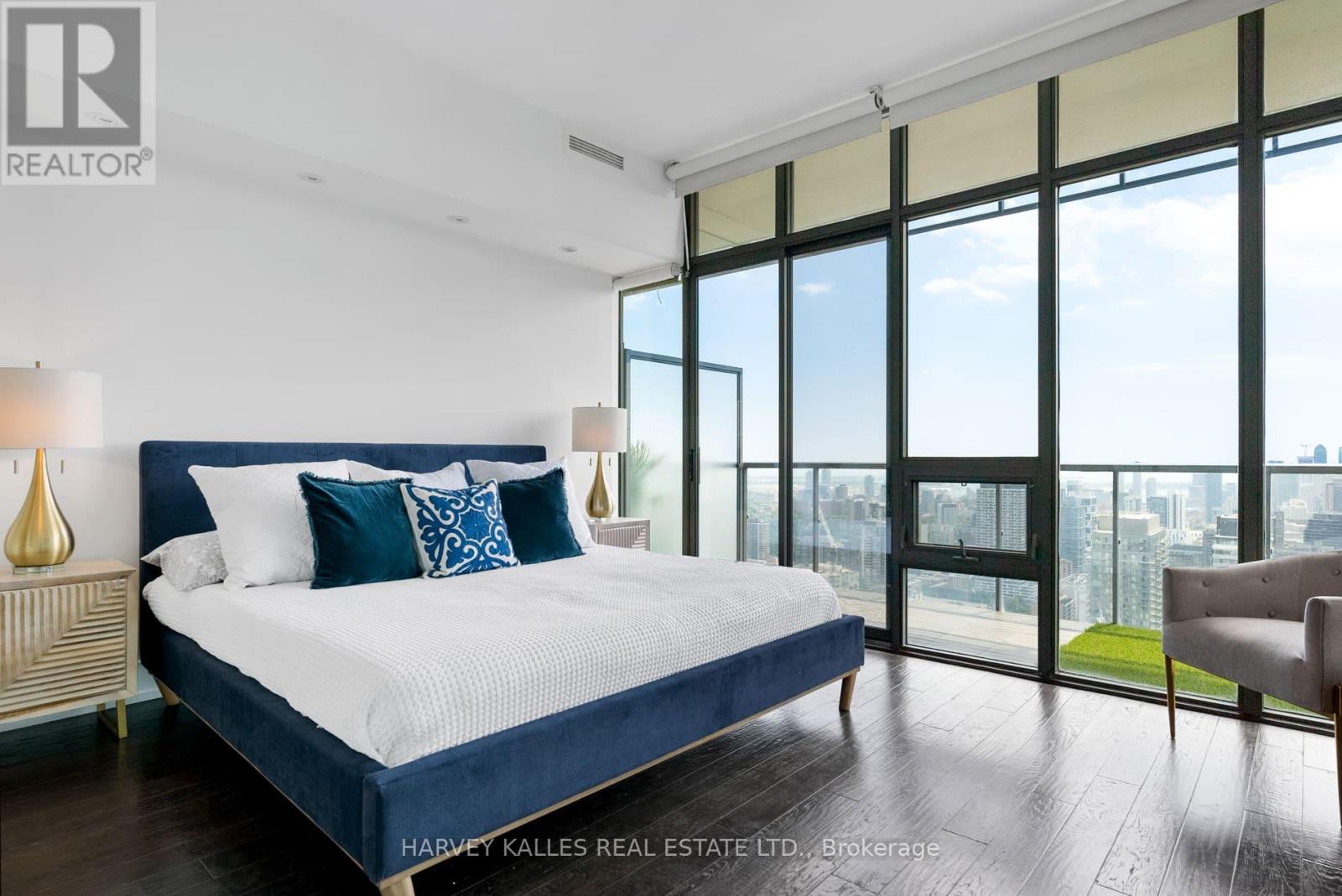 Ph4502 - 33 Charles Street, Toronto, Ontario  M4Y 1R9 - Photo 10 - C12958008