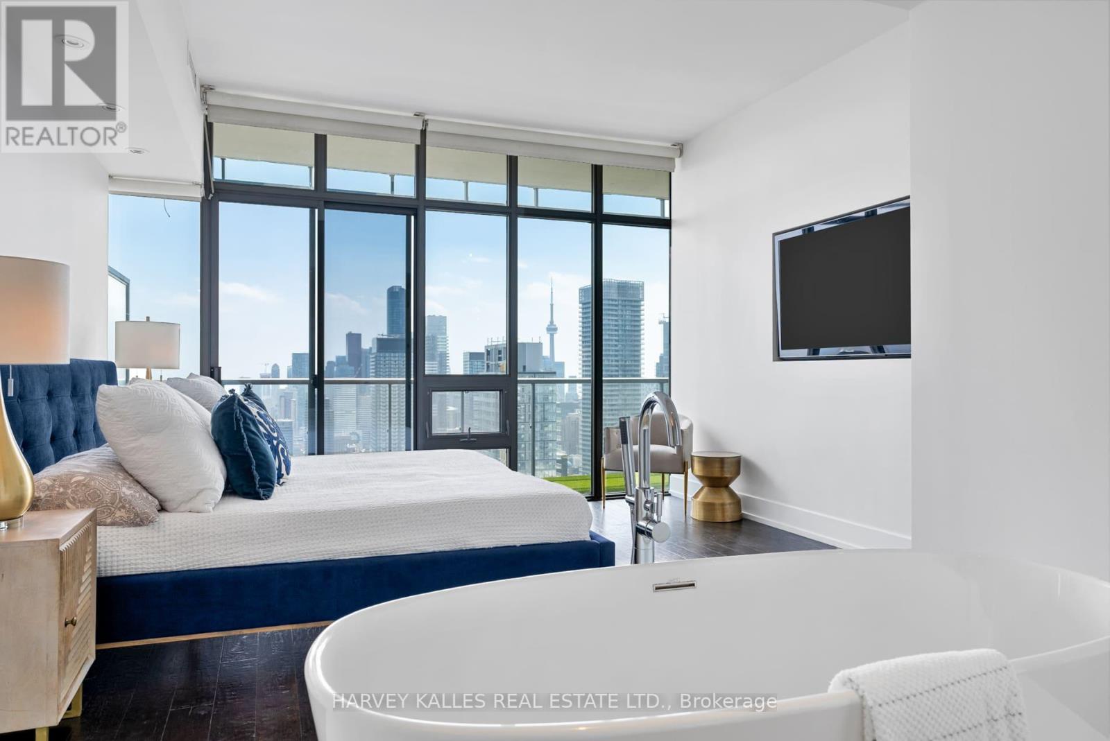 Ph4502 - 33 Charles Street, Toronto, Ontario  M4Y 1R9 - Photo 11 - C12958008