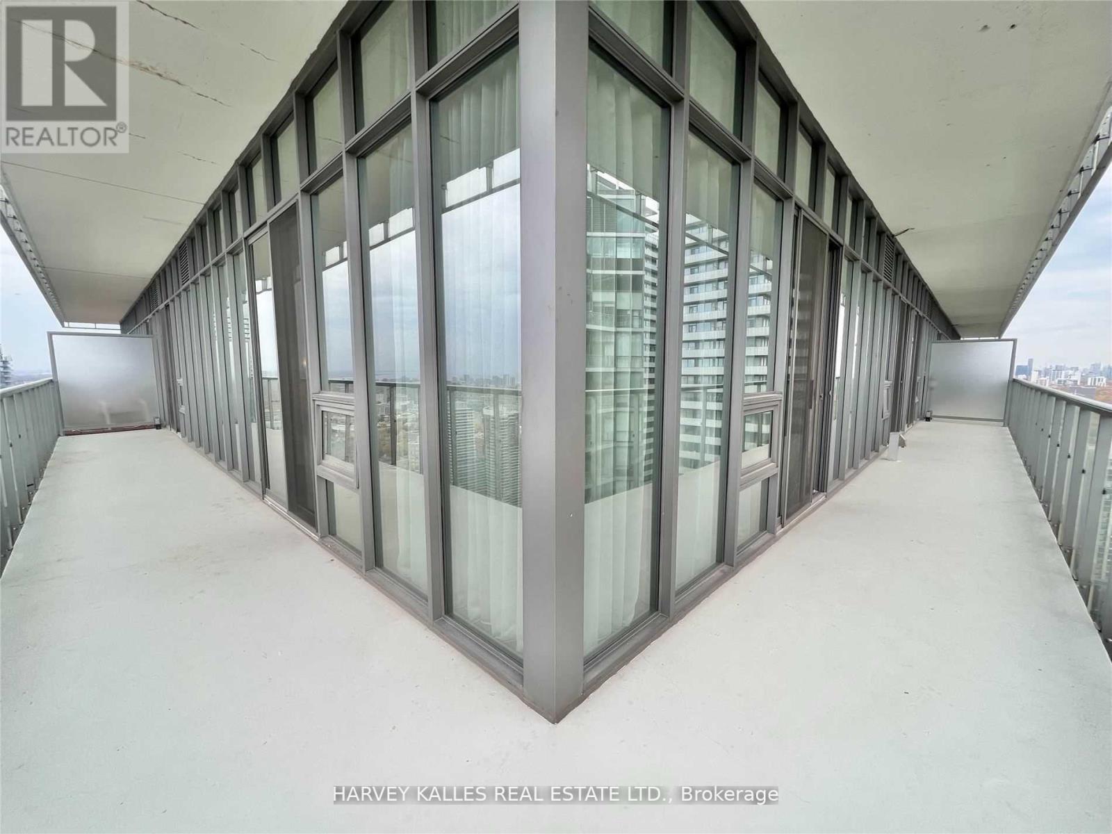 Ph4502 - 33 Charles Street, Toronto, Ontario  M4Y 1R9 - Photo 3 - C12958008