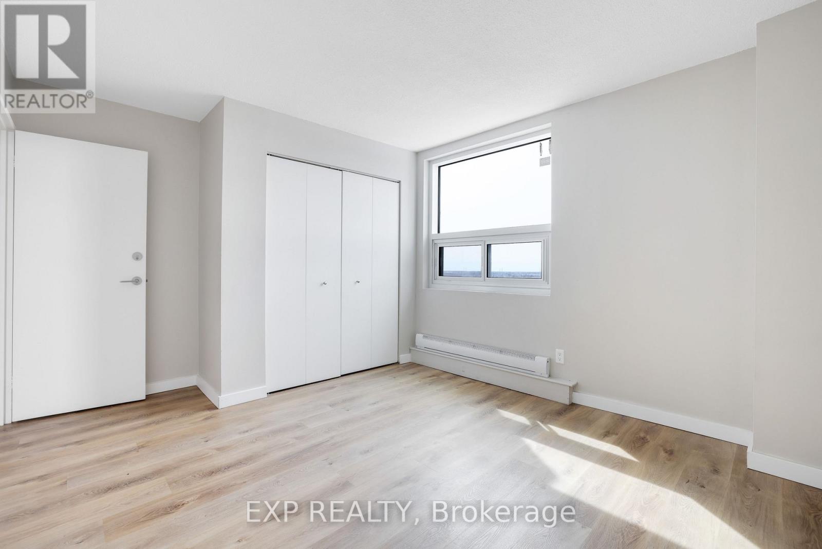 1380 Prince Of Wales Drive, Ottawa, Ontario  K2C 3N2 - Photo 17 - X12958000