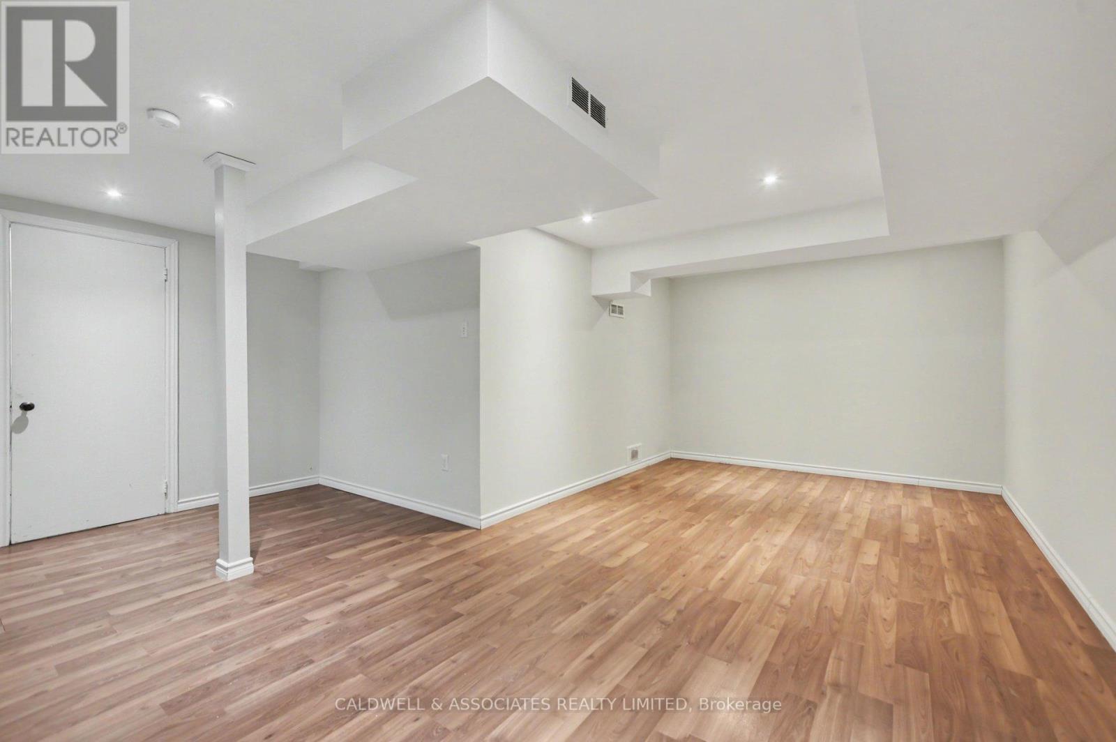 5 Arundel Avenue, Ottawa, Ontario  K1K 0B1 - Photo 28 - X12958006