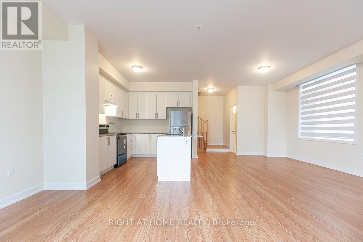 42 Dandara Gate, Vaughan, Ontario  L4L 1V8 - Photo 17 - N12958020