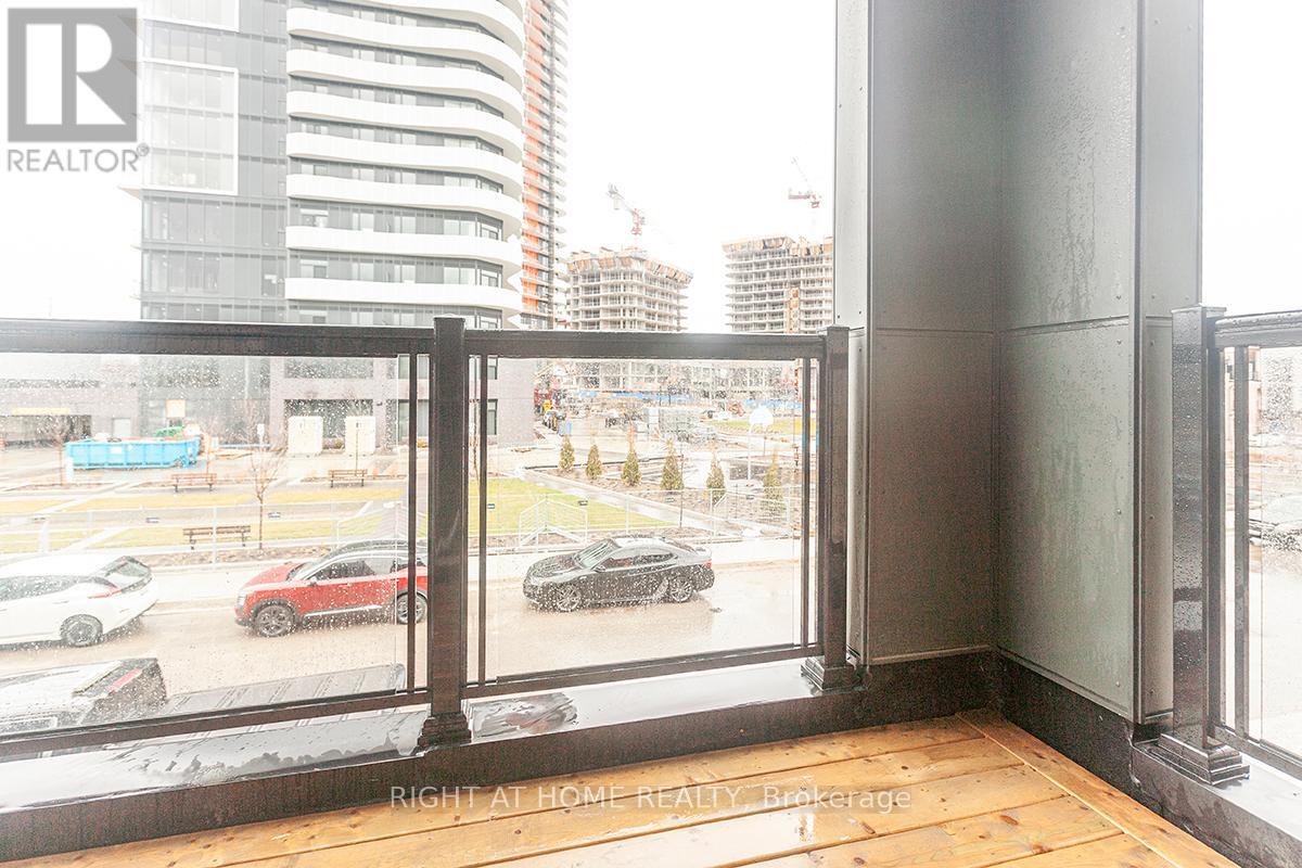 42 Dandara Gate, Vaughan, Ontario  L4L 1V8 - Photo 19 - N12958020