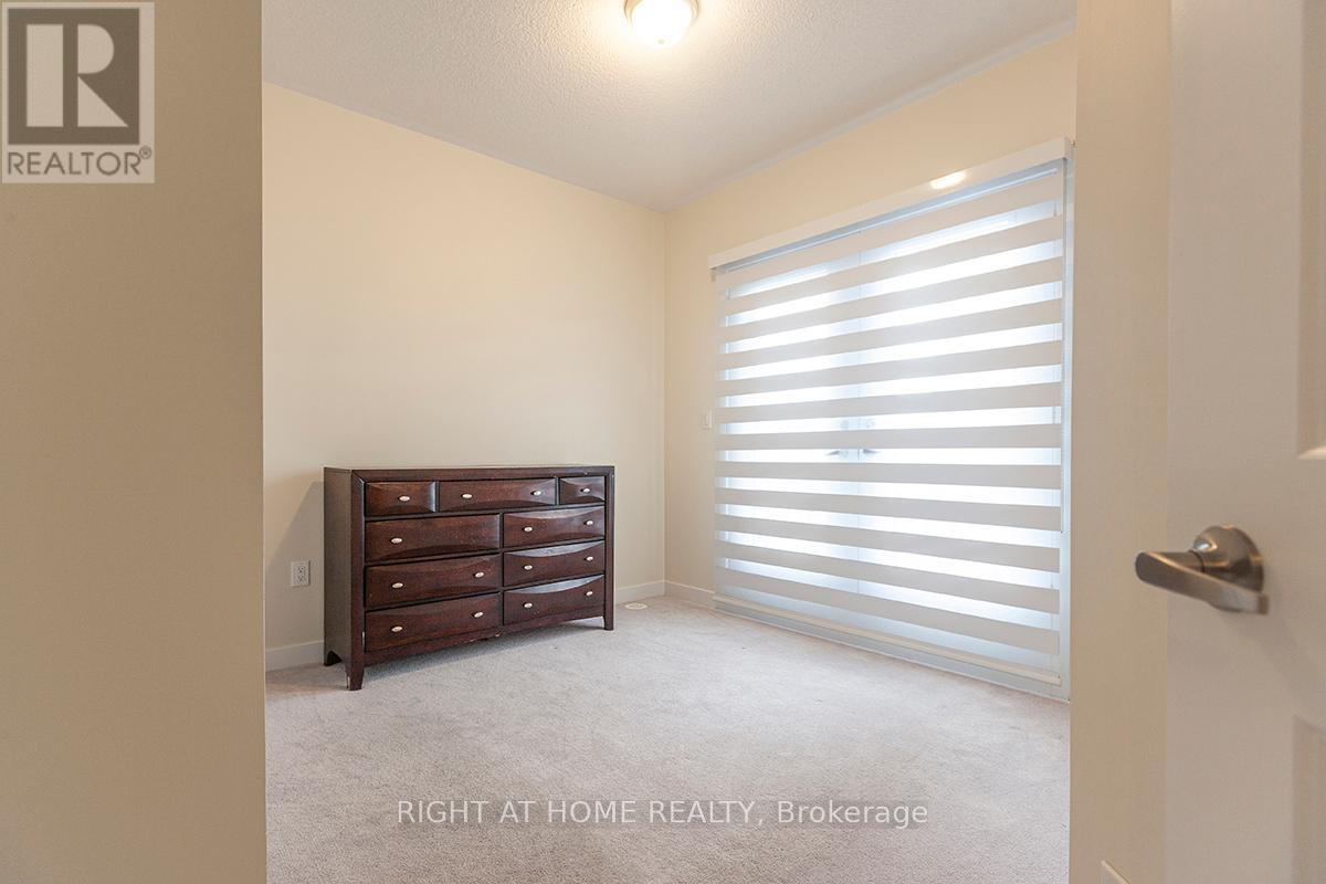 42 Dandara Gate, Vaughan, Ontario  L4L 1V8 - Photo 25 - N12958020