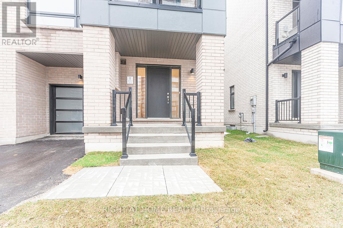 42 Dandara Gate, Vaughan, Ontario  L4L 1V8 - Photo 3 - N12958020