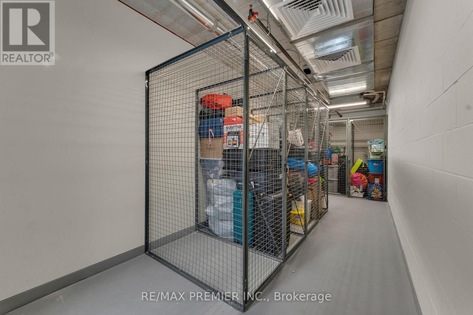 215 - 1000 Lackner Place, Kitchener, Ontario  N2A 0L9 - Photo 39 - X12892614