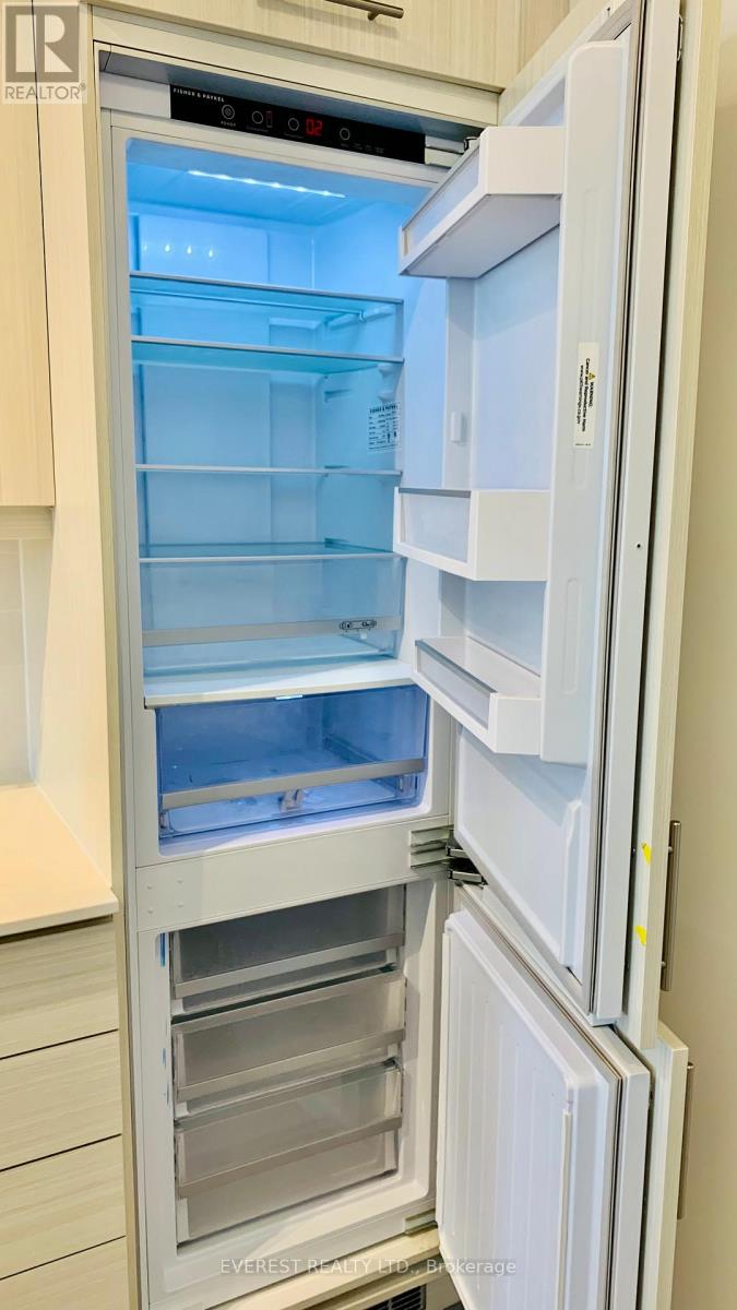 2409 - 36 Elm Drive W, Mississauga, Ontario  L5B 0N3 - Photo 14 - W12958014