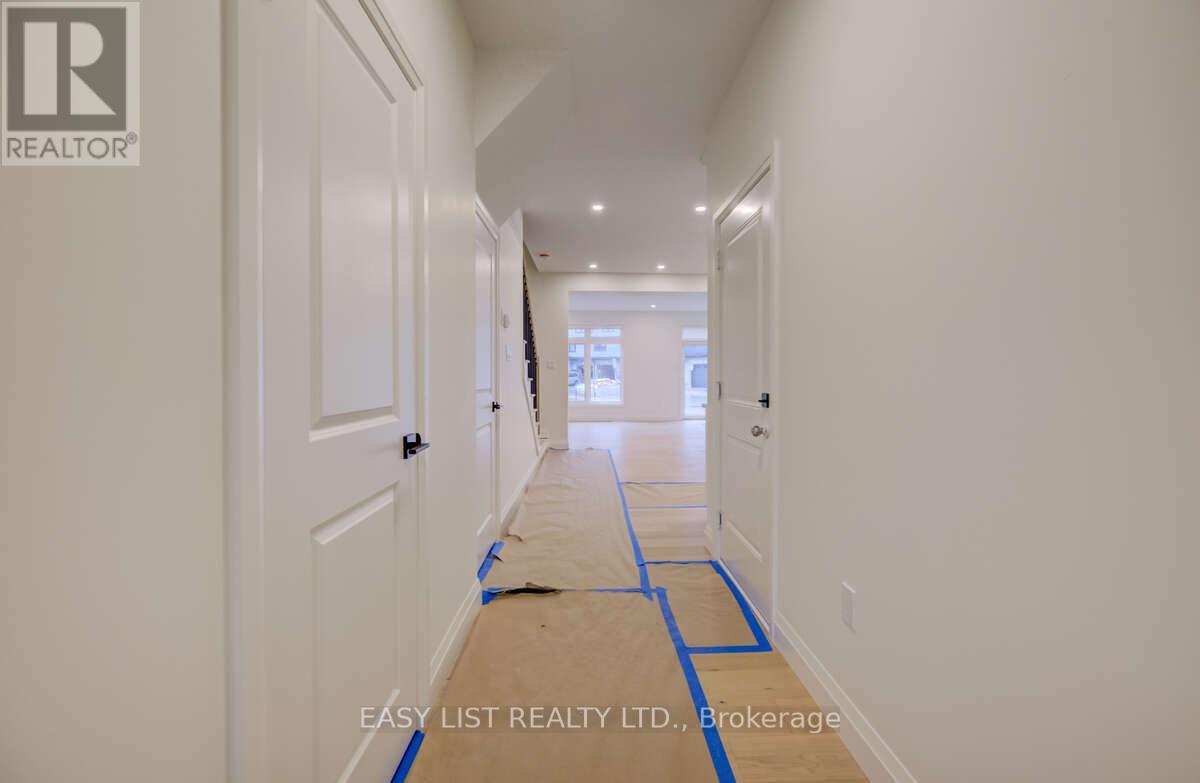 47 - 55 Teal Drive, Guelph, Ontario  N1C 1G4 - Photo 10 - X12958004