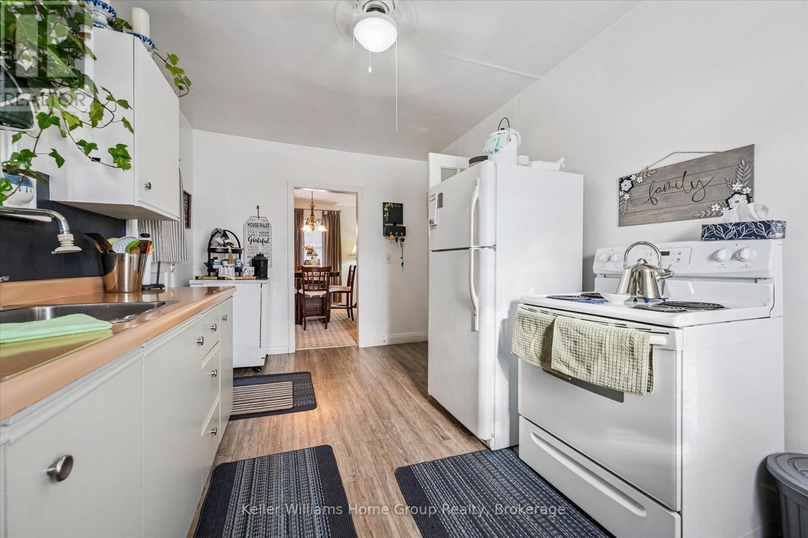 249 Gowrie Street N, Centre Wellington, Ontario  N1M 2H2 - Photo 17 - X12742618