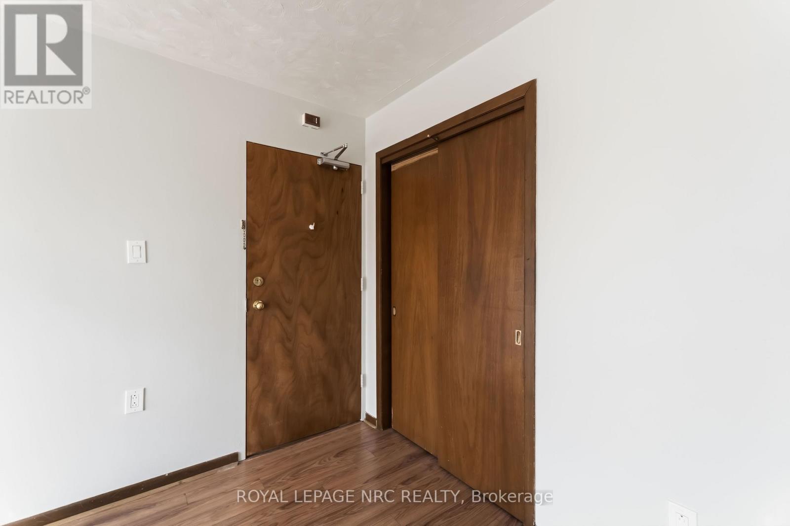 23 Saint Andrews Avenue, Welland, Ontario  L3B 1E2 - Photo 18 - X12958032