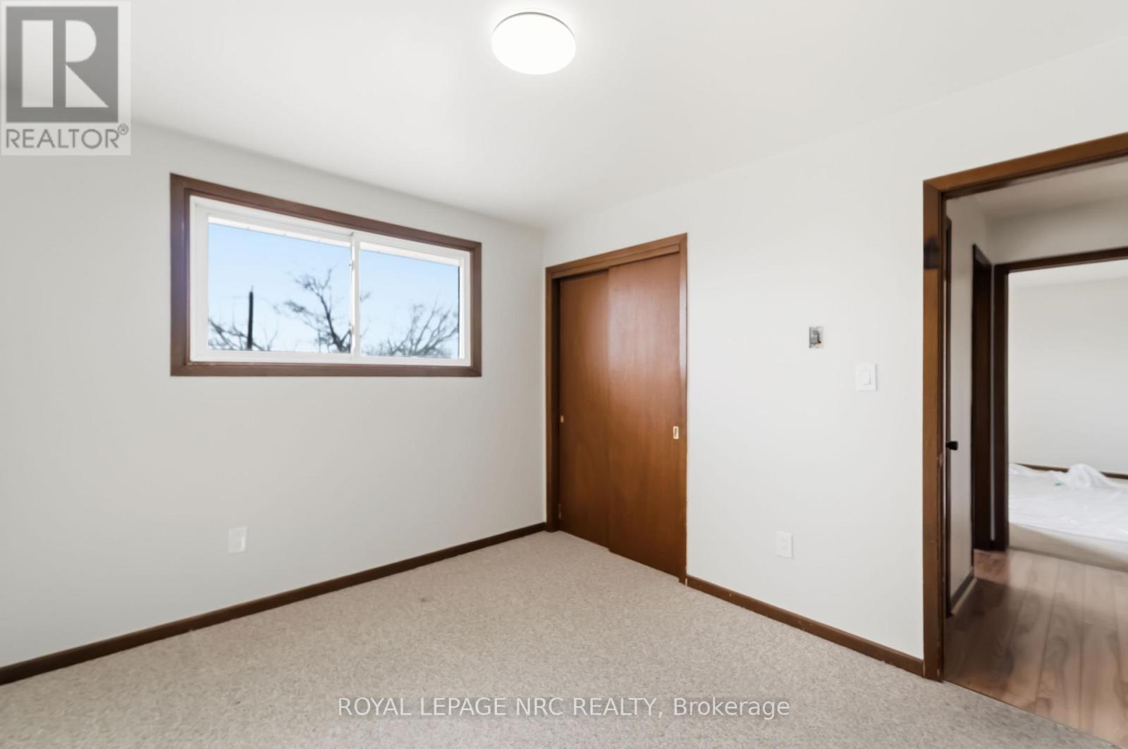 23 Saint Andrews Avenue, Welland, Ontario  L3B 1E2 - Photo 25 - X12958032