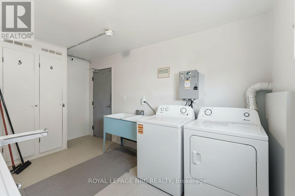 23 Saint Andrews Avenue, Welland, Ontario  L3B 1E2 - Photo 26 - X12958032