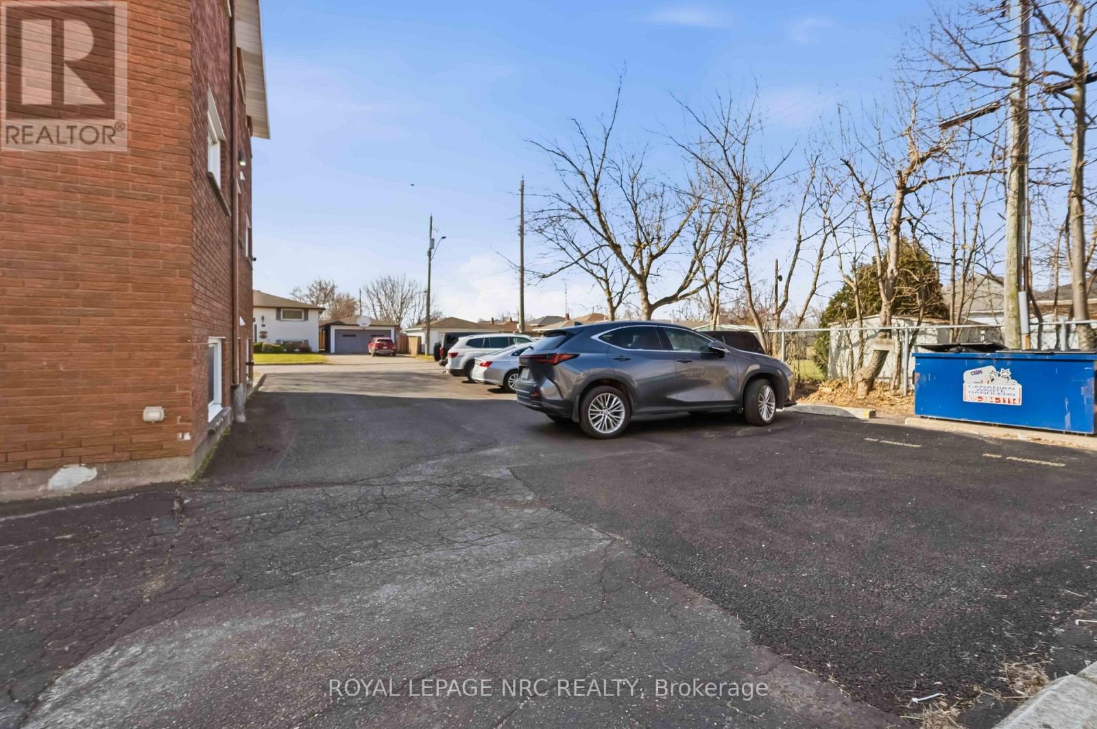 23 Saint Andrews Avenue, Welland, Ontario  L3B 1E2 - Photo 32 - X12958032