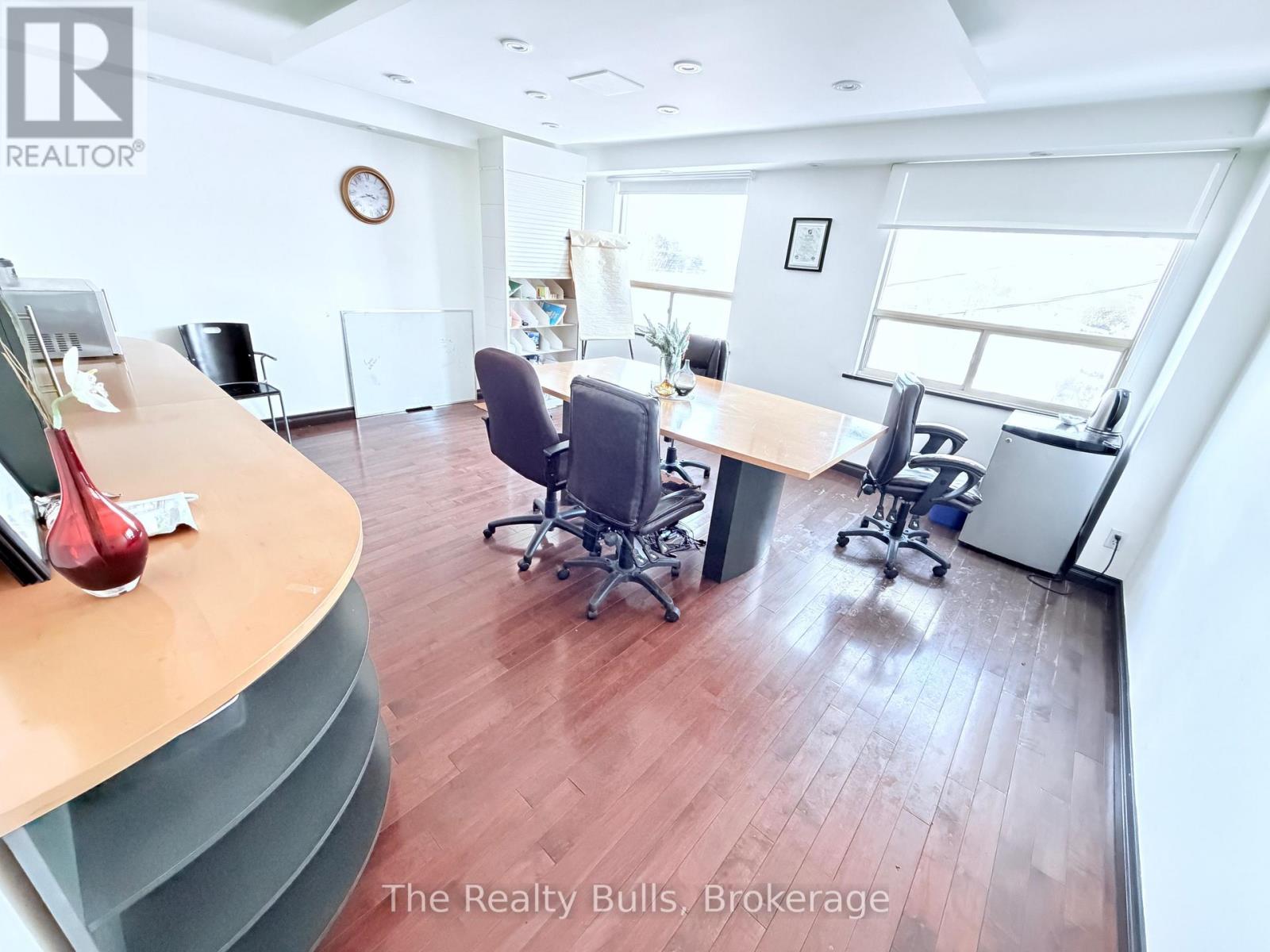 Office 2nd Floor - 2622 Eglinton Avenue E, Toronto, Ontario  M1K 2S3 - Photo 10 - E12808396